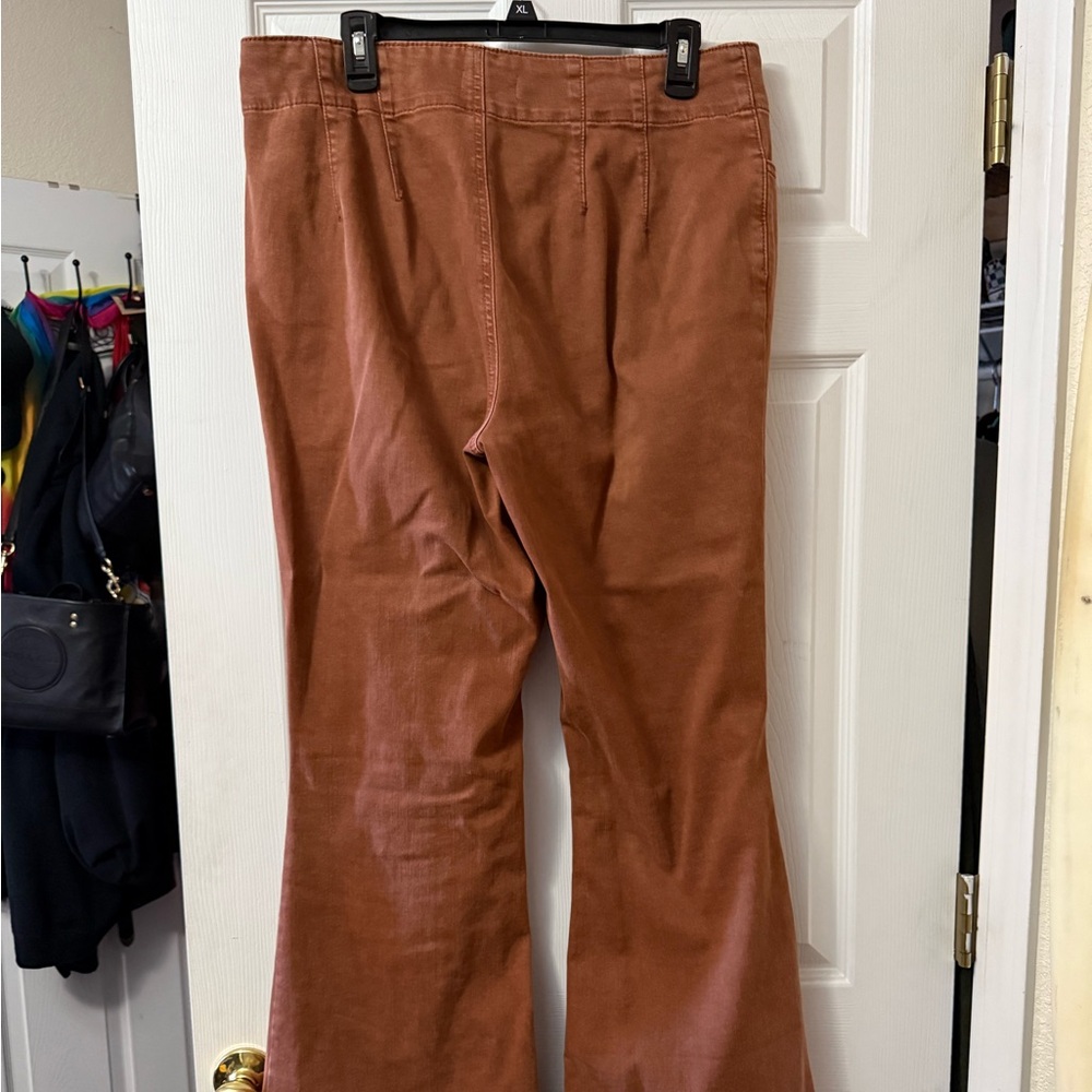 Brown Maurice’s high waisted pants